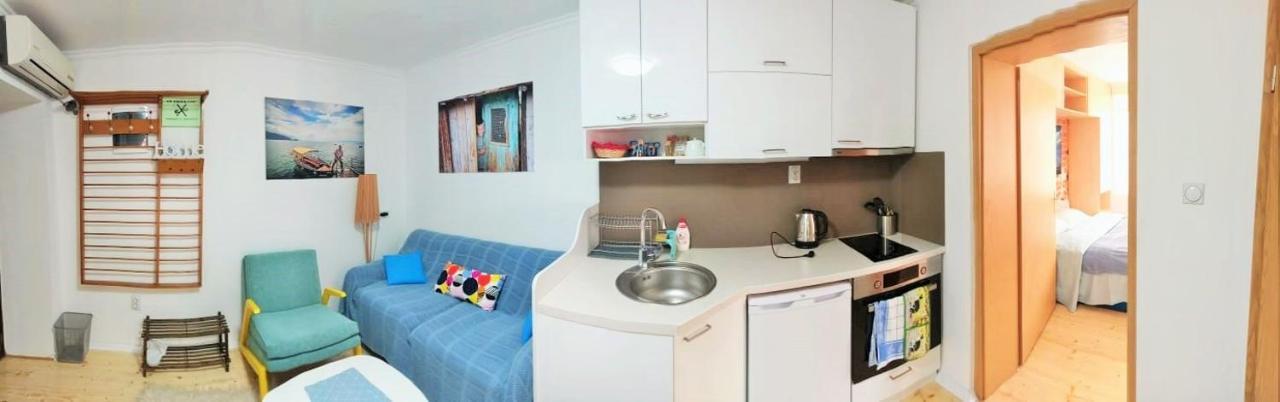 Sirma'S Unique Artsy Modern Quiet 1-Bdrm In The Heart Of Skopje Apartment Exterior photo